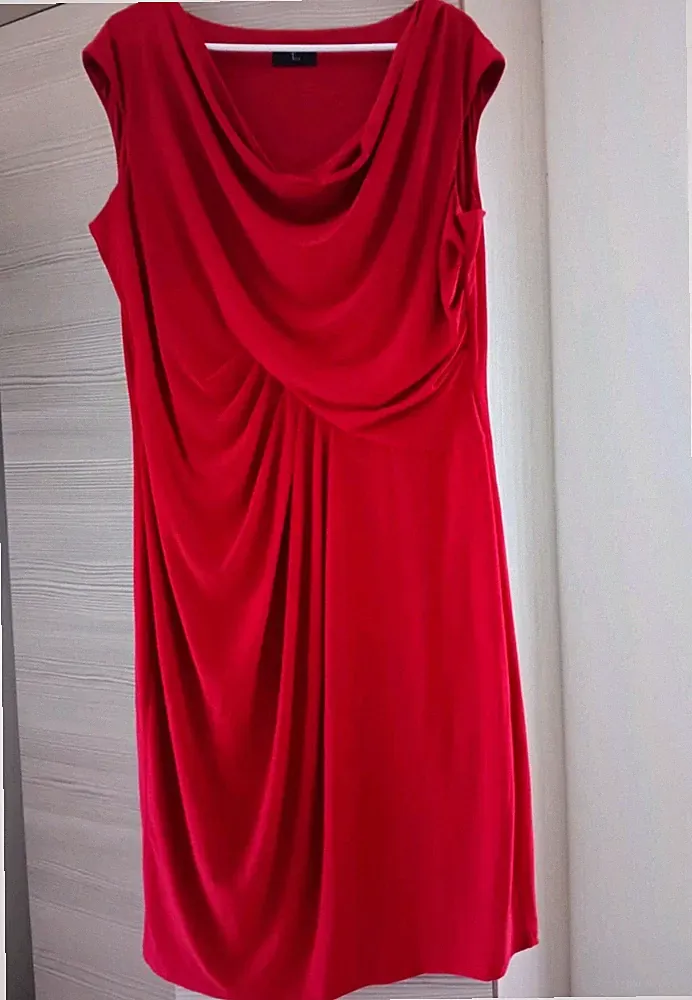 01-38 Tia Etuikleid Damen Gr. 46 rot Wasserfallausschnitt Jersey fließend