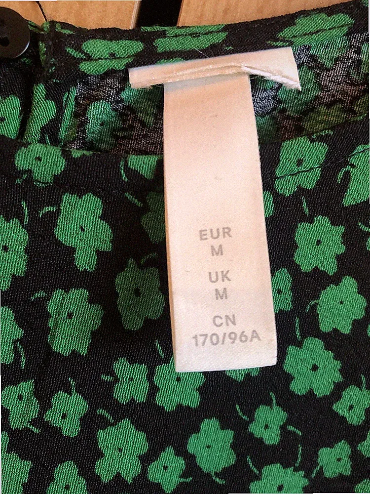 A linie Kleid Hängerchen Langarm schwarz grün kleeblatt lässig leicht M 42 wow