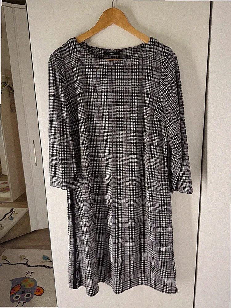 A-Linien-Kleid von Zero, Gr. 40, schwarz weiß kariert - Sehr guter Zustand!