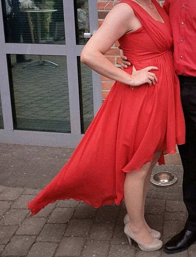 Wasserfall-Ausschnitt Abendkleid