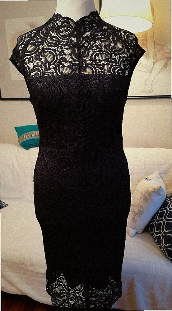 Abendkleid Cocktailkleid Etuikleid aus Spitze dunkelblau Gr. M 38/40
