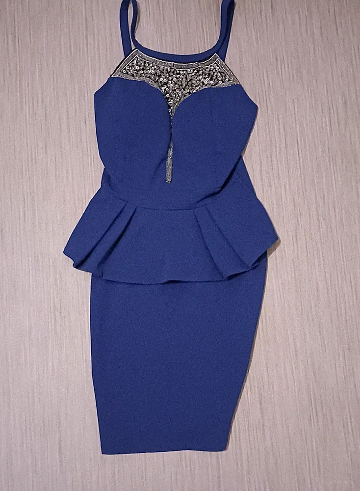 Abendkleid Schößchen Königsblau - Glitzerkragen / Strass & Rüschen - Größe M
