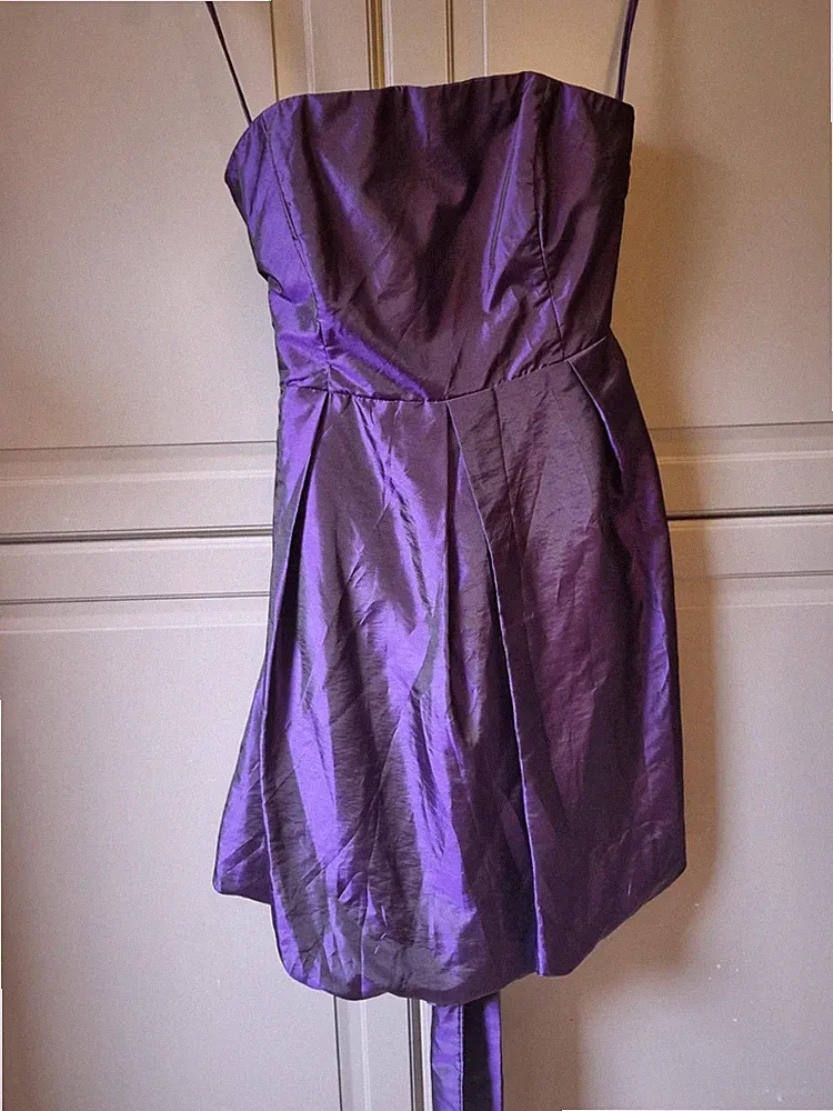 Abiball Bruno Banani Abschluss lila Cocktailkleid A-LinieBrautjungfer