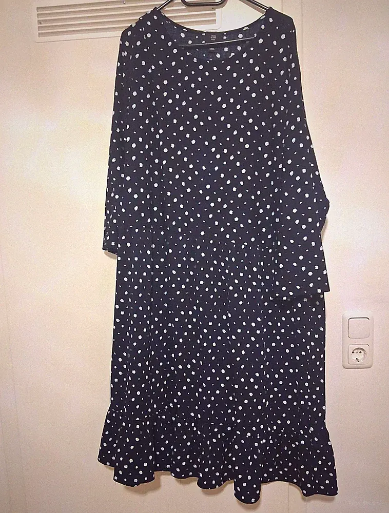 Alba Moda Damen Kleid Schwarz Weiß Gr. 60 A-Linie knielang Punkte Rüschen