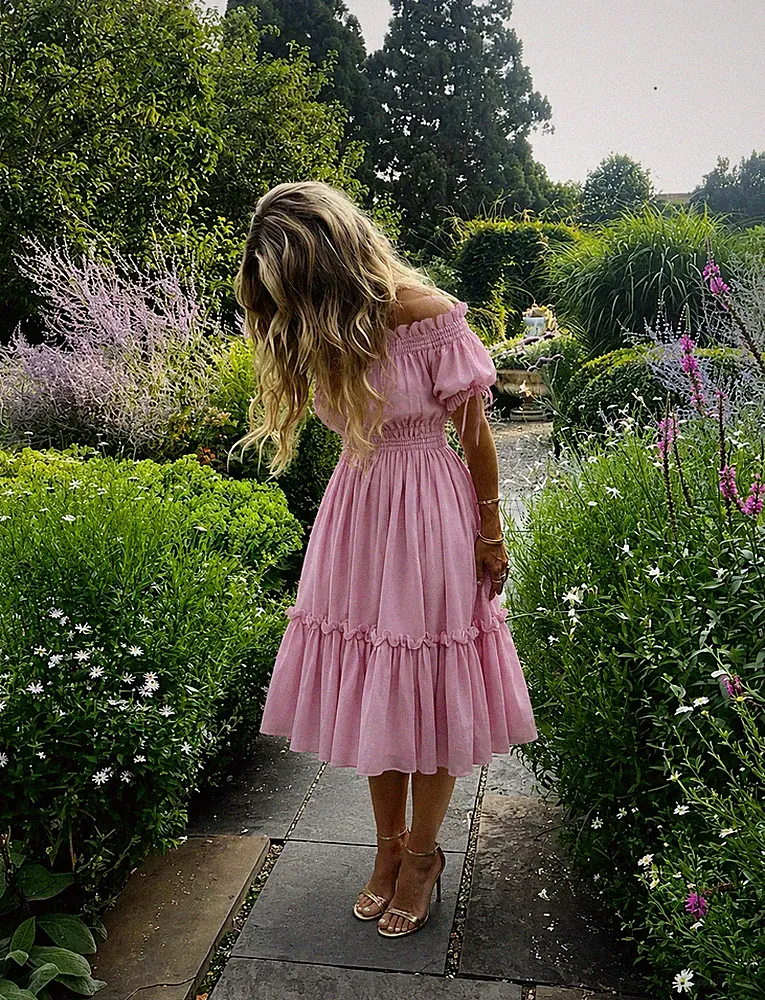 Alexander McQueen Midikleid Seide Chiffon Schulterfrei Dusty-Rose Rüschen IT40