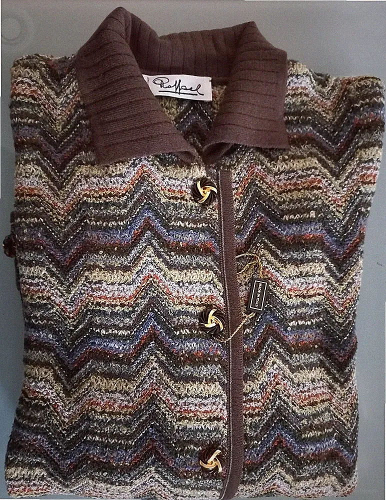 Alpaka Woll Strickjacke mit Kragen. Raffael