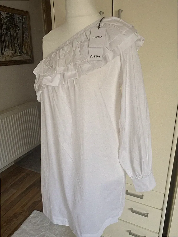 Alpha Studio One Shoulder Kleid Weiß Volants Rüschen A-Linie 38 Neu Baumwolle