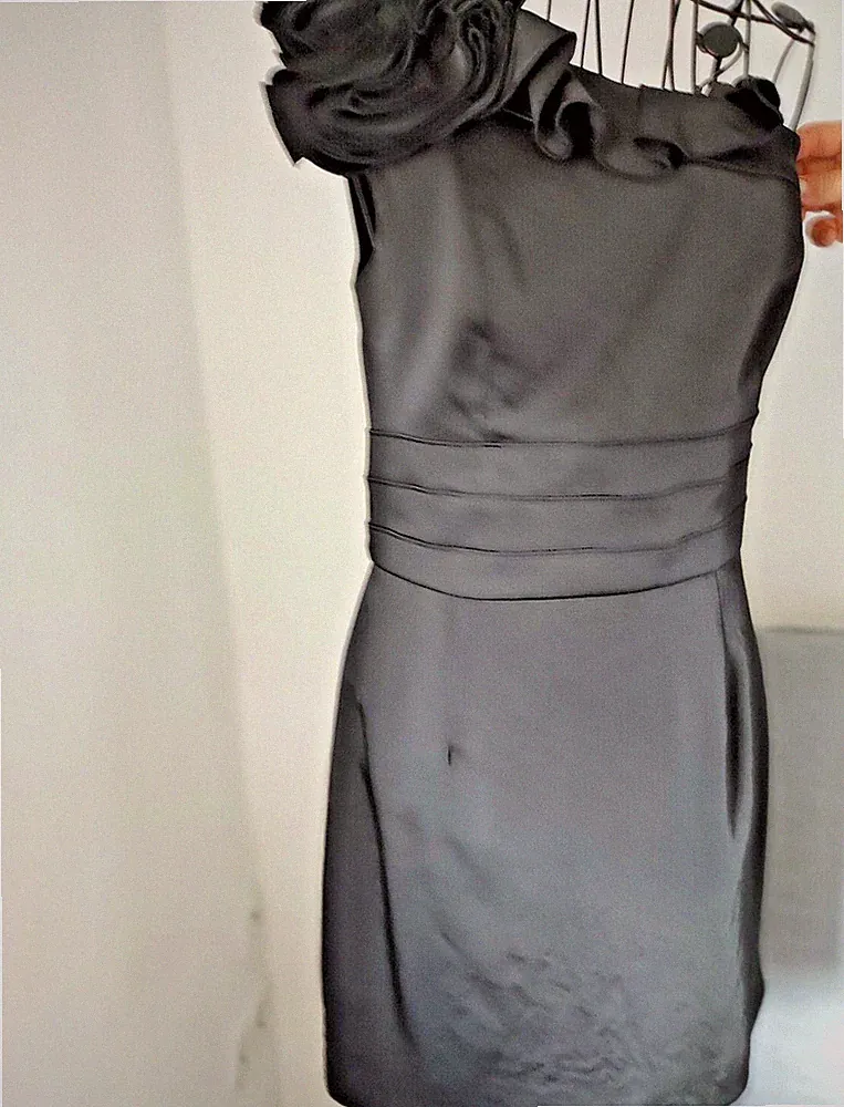 Apart Cocktailkleid schwarz one shoulder 38