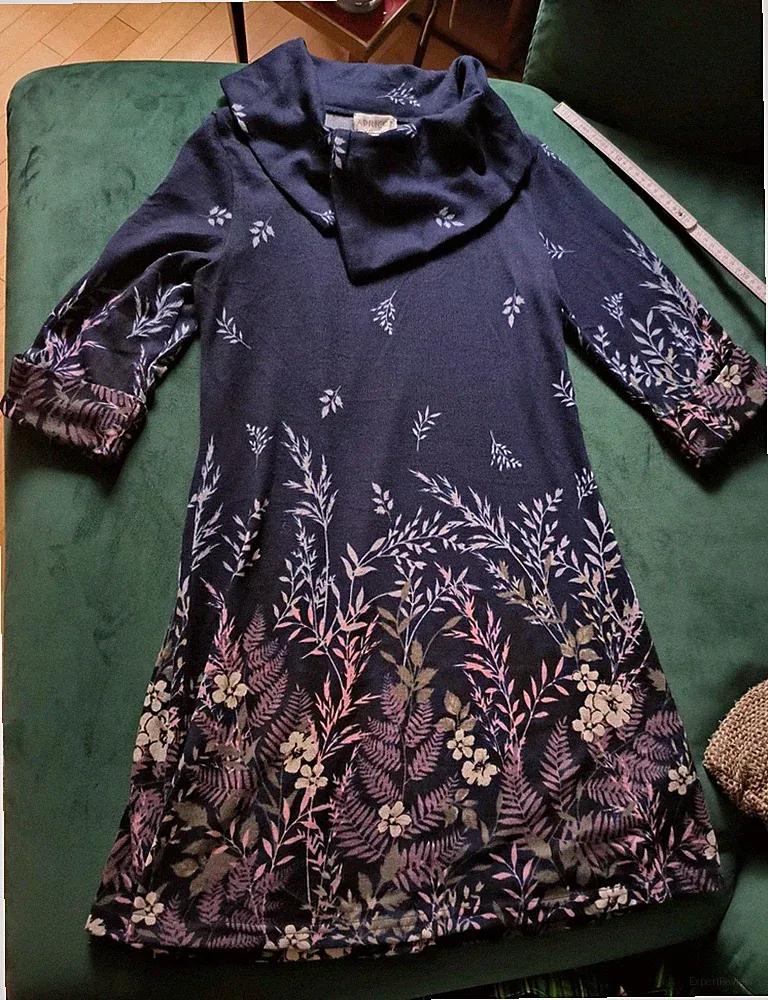 Apricot Damen Kleid XS 34 Jersey A-Linie kurz Blumen Rollkragen 3/4 Raglan