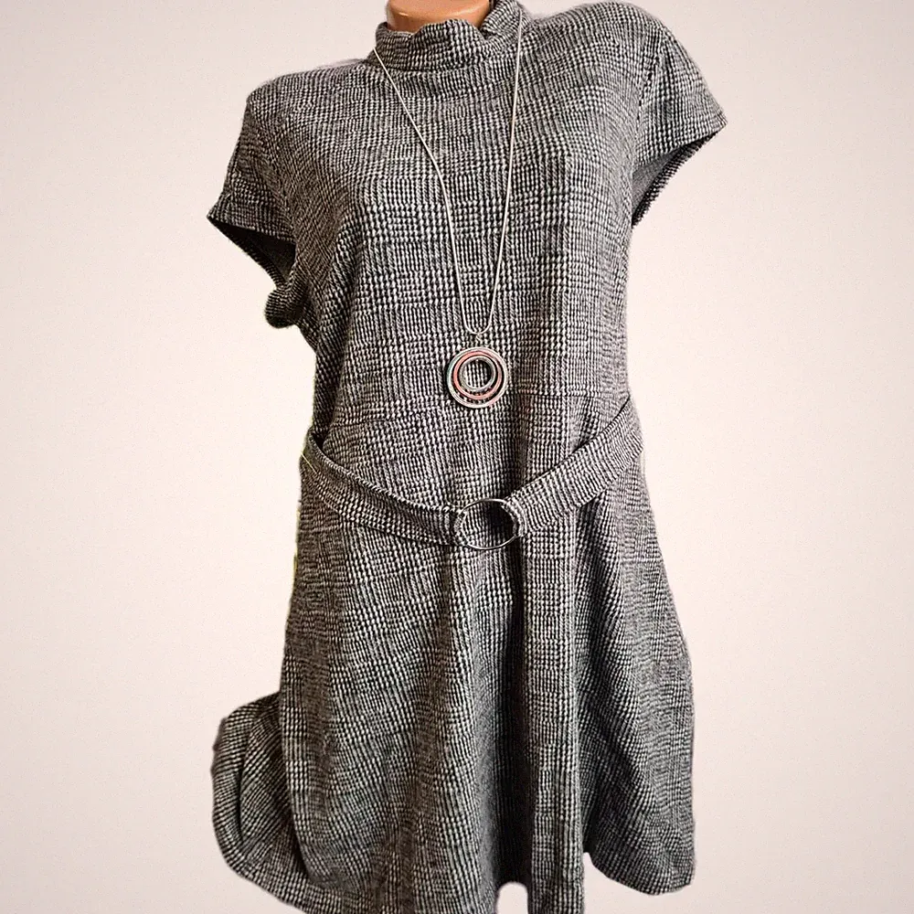 Apricot Kleid Etuikleid grau kariert mit Ziergürtel Gr. XL (8825) NEU