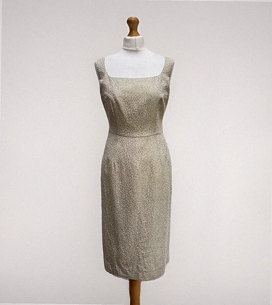 Aquascutum Damenkleid UK 14 beige gold Midi Anlass formell Hochzeit Gast neu mit Etikett