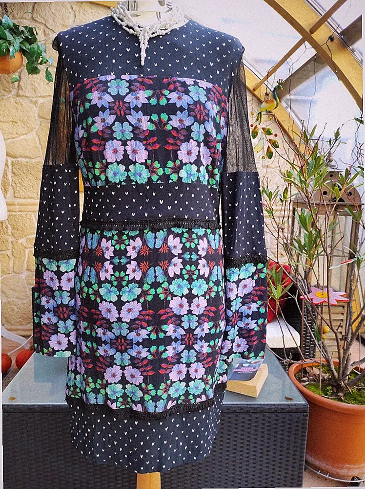 Artelier Nicole Miller Kleid NP 440 € Etuikleid Tunika Bluse M L 38 40 festl.