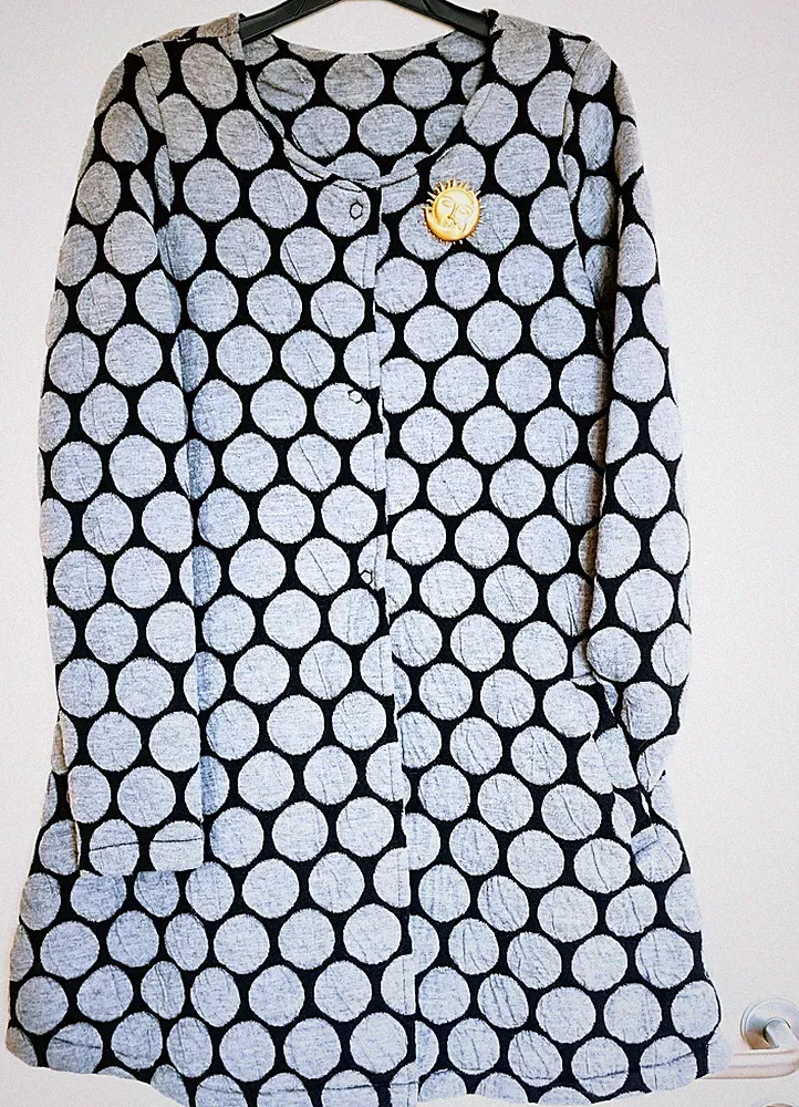 Attraktives Italienisches Mantelkleid, Gr. 38, gebr.
