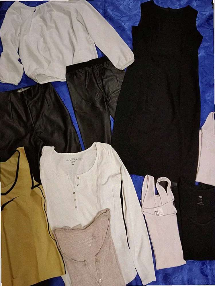 Bekleidungspaket 10Tlg. Gr.36 Damen Lederimitathosen Etuikleid Tops Shirts Bluse