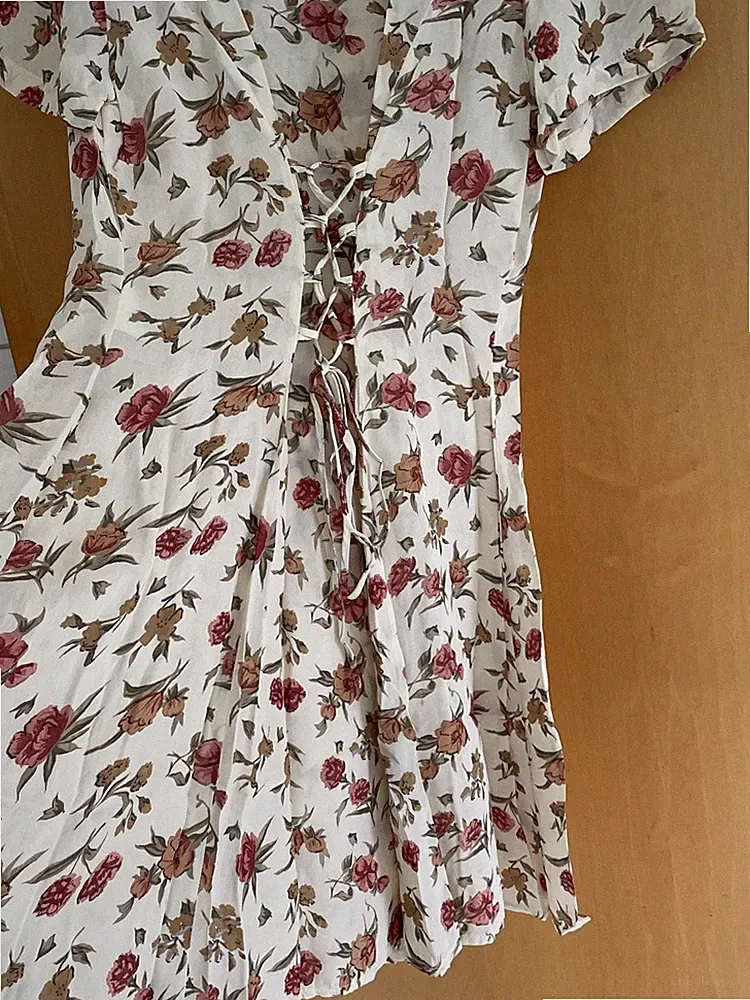 Betty Barclay Sommerkleid A-Linie Schnürung Blumen Knöpfe transparente Optik 38