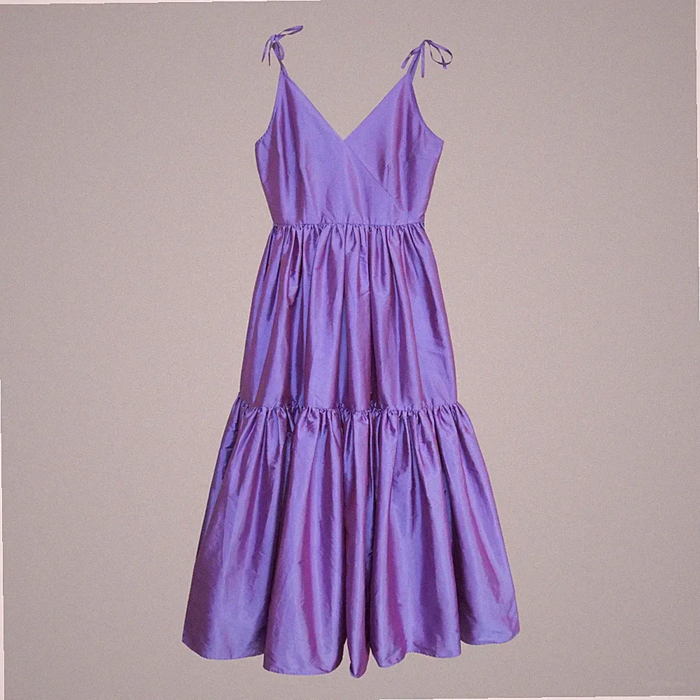 Bloni Anthropologie Lila Glanz Stufen A-Linie Kleid | Größe M