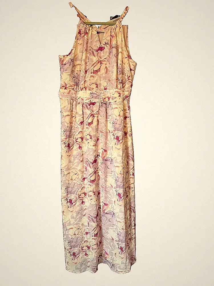 BloomChic Größe 16 18 Flieder Rosa Blumen Neckholder Gefüttert Maxikleid Hochzeitsgast