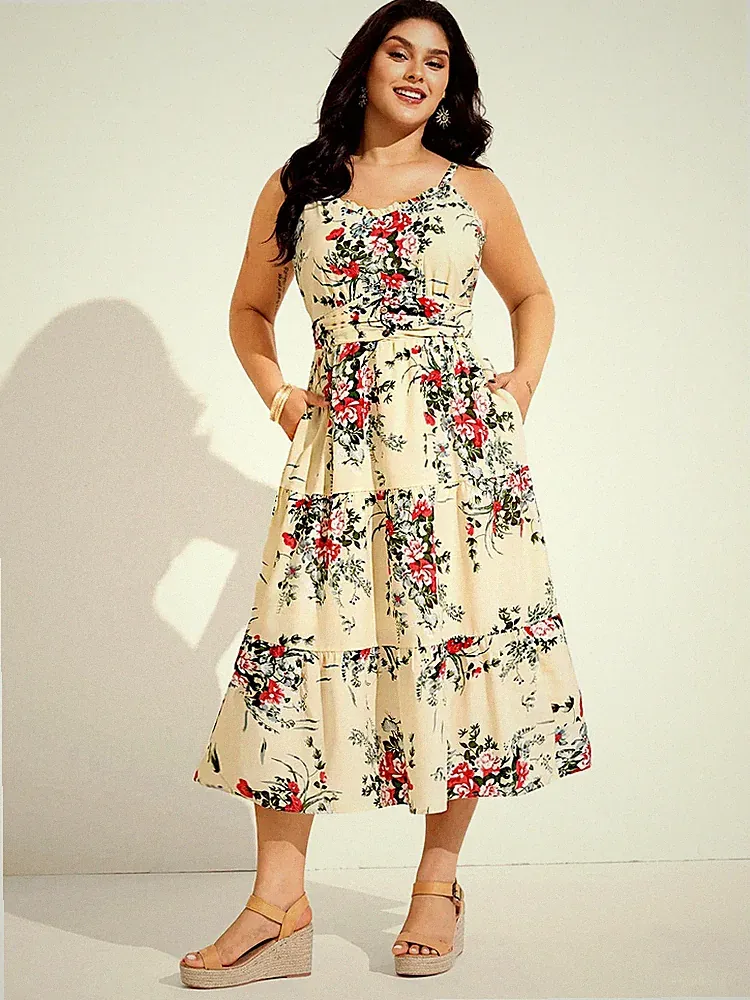BloomChic Übergröße 18 20 Apricot Blumen Plissee Taille Midikleid Hochzeitsgast