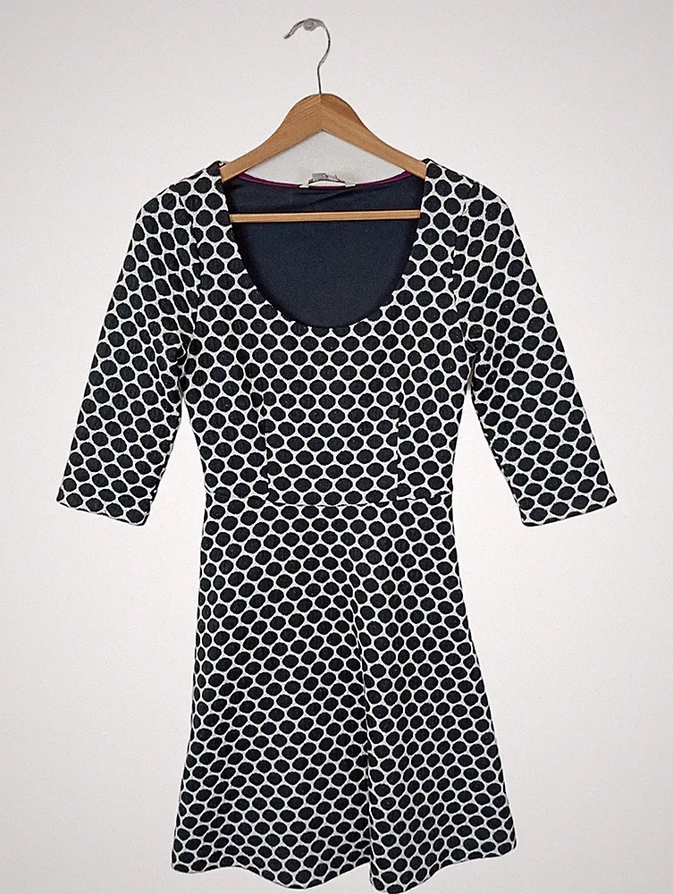 Boden A-Linien-Kleid Damen Midikleid Schwarz Punkte Gr. 34 XS Freizeitkleid