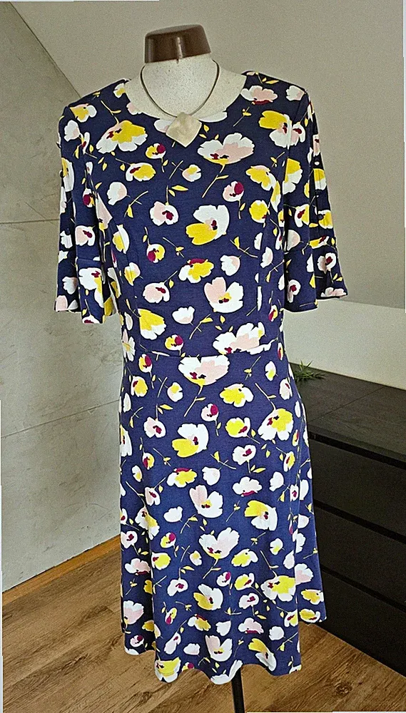Boden Etui kleid