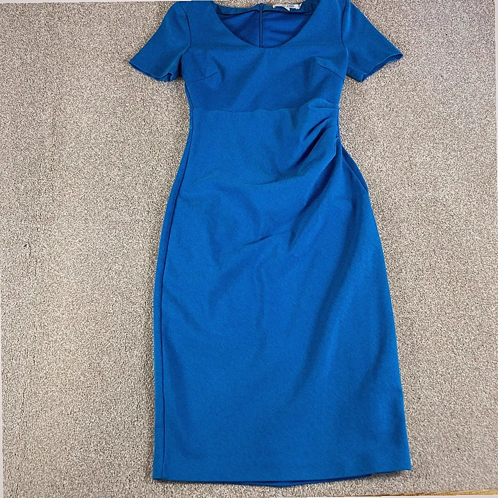 Boden Kleid Gr. 8R Blau Midi Kurzarm Rüschen U-Ausschnitt Etuikleid Stretch