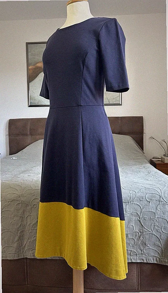 Boden Midi-Kleid Gr. 36-S Dunkelblau/Senfgelb dicker Jersey 1/2 Arm Vokuhila TOP