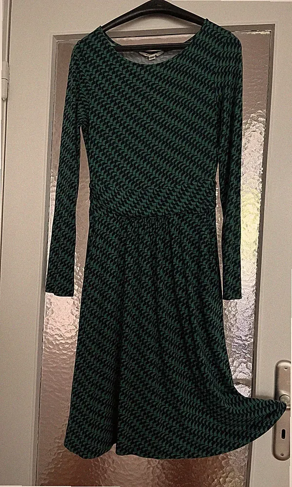 BodenDamen Kleid Gr. S Langarm A-Linie Baumwolle grün/schwarz.