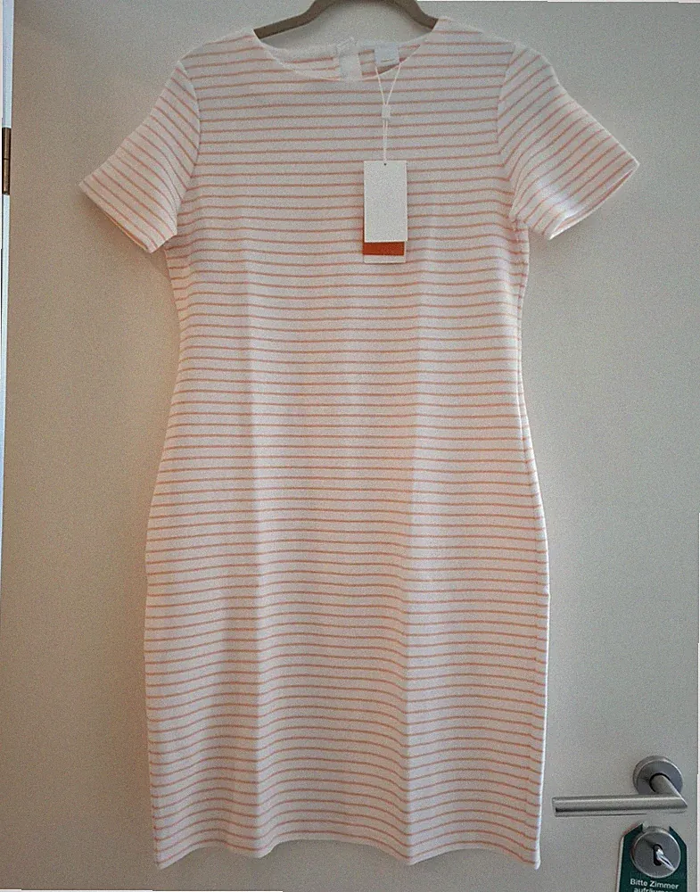 Gestreift Etui kleid