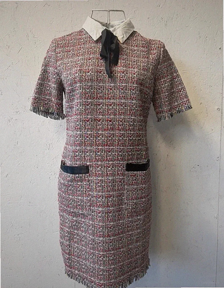 Bouclé Tweed Kleid Damen Schleife Bubikragen Fransen 90% Polyester 10% Wolle