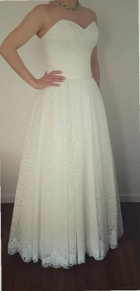 Brautkleid Gr. 32-40 (158-165cm Körpergröße)