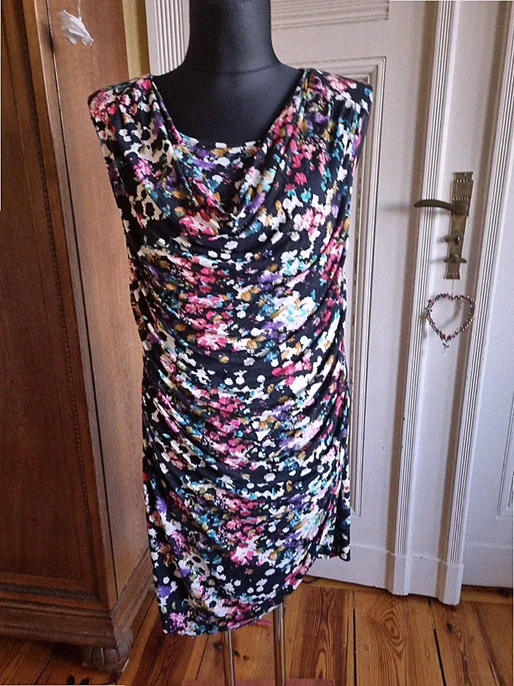 Buntes Kleid Gr. XL M&S Mode Gerafft Hervorragender Zustand