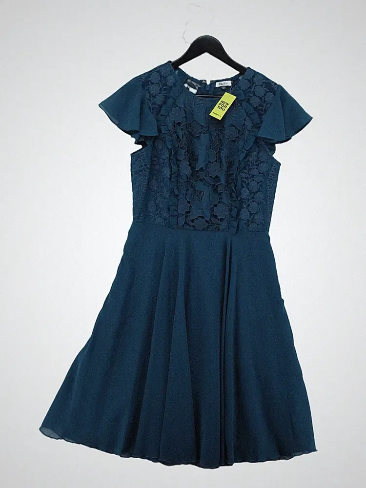 Chi Chi London Midikleid A-Linie UK12 in Blau
