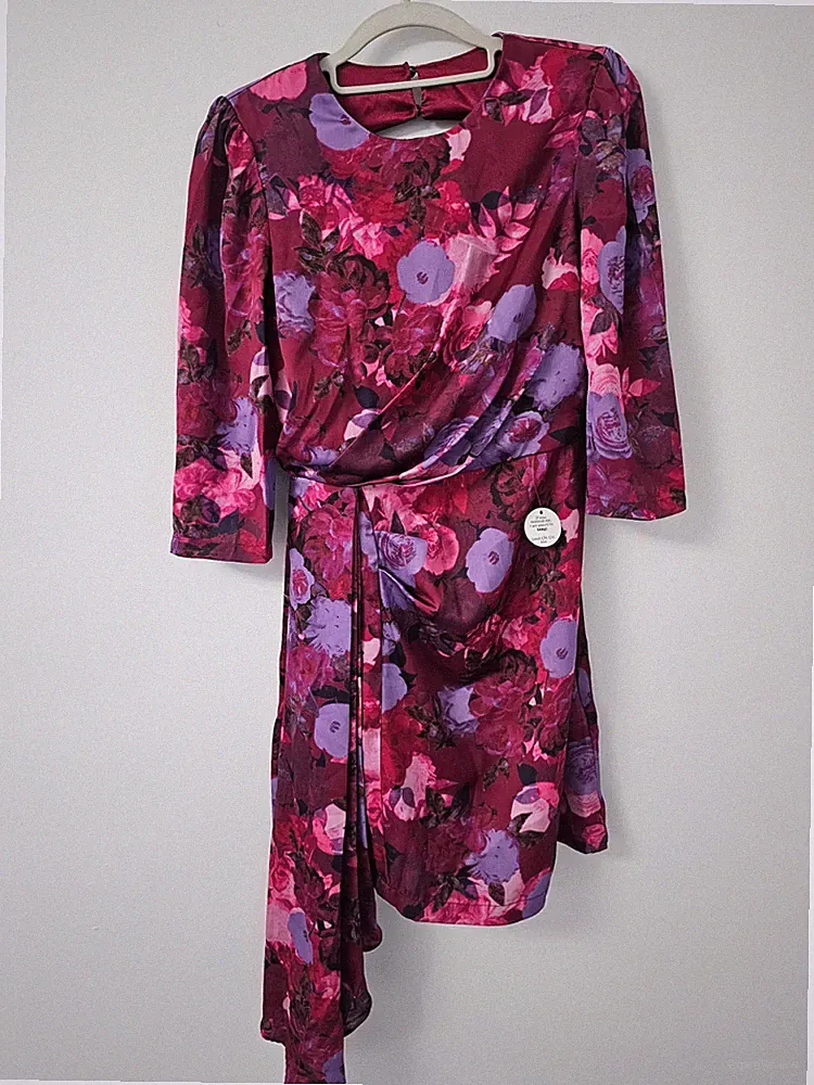 Chi Chi London Midikleid Damen UK6 lila Blumen drapiert Hochzeitsgast