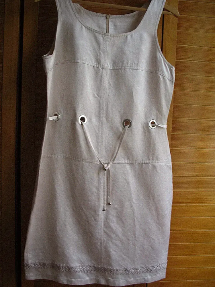 Chices Etuikleid 60er Stil Leinen Viskose Satin creme v. Tuzzi Gr. 38 - NEUW.