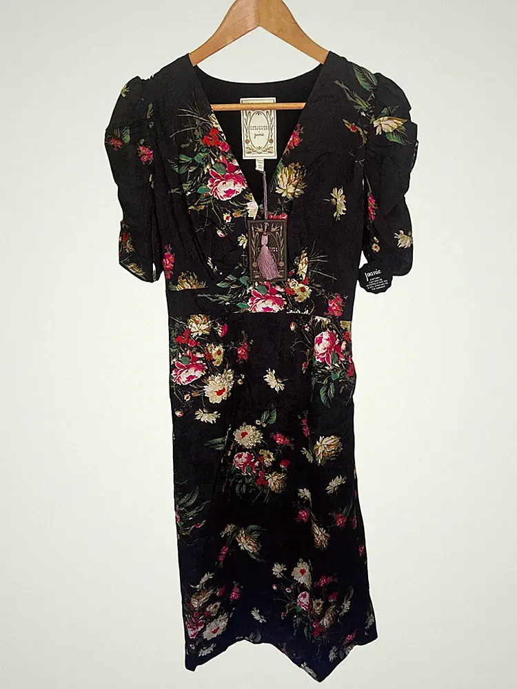 Christina Hendricks x Joanie Kleid Damen UK 8 schwarz Blumen blühend Jasmin
