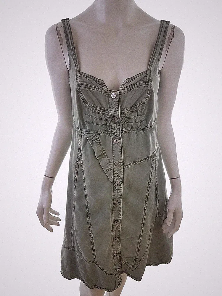CLAIRE DK Damen A-Linien-Kleid Gr. 38 Khaki Ärmellos Logo Midi Schulterfrei