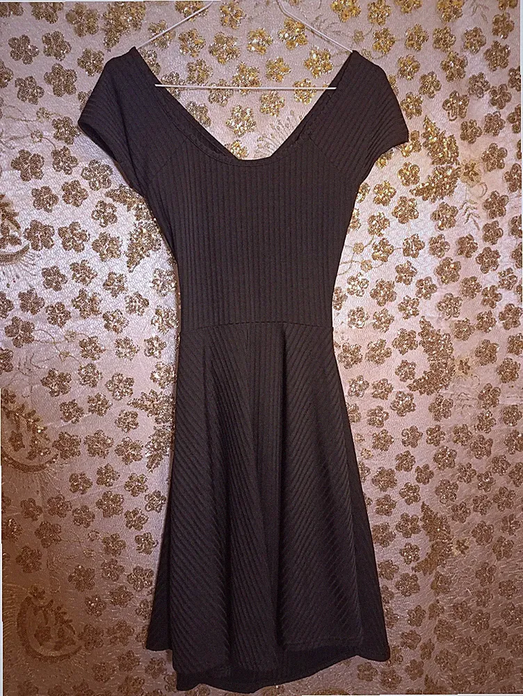 Club L Damen Party Kleid schwarz Kurzarm Gr. 36