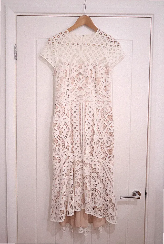 Coast Ivory Nude Bodycon Spitze Anlass Midikleid Party Hochzeit Gast-Größe 10