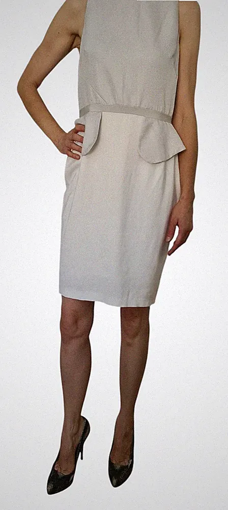 COAST Kleid Coctailkleid Etuikleid Dress Gr. 40 Ärmellos Italy Weiß, Beige