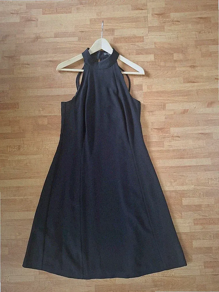 Cocktailkleid Etuikleid GR.38 ESPRIT ☆ schwarz ☆ ärmellos ☆ toller Rücken!