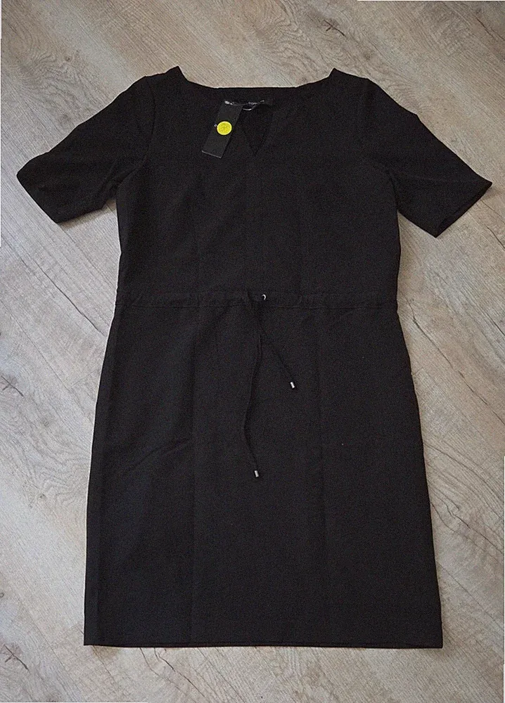 comma Damen Etuikleid Rundhals Kurzarm knie-lang Gr. 40 schwarz unifarben NP120