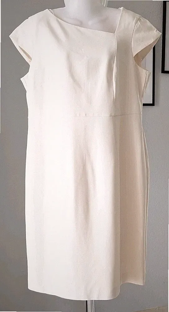 COMMA, Etuikleid Gr. 44 XXL Viskose Stretch Elfenbein Weiß gefüttert wie neu