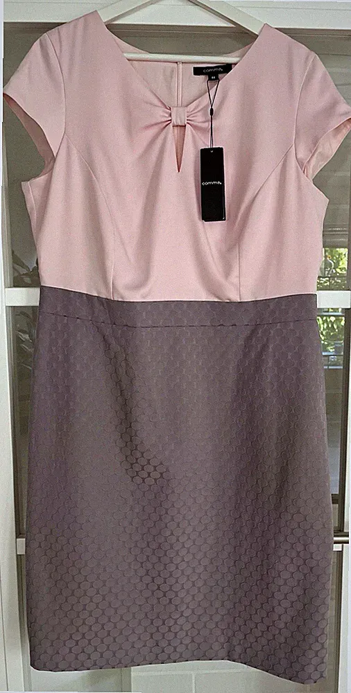 comma, Etuikleid Jacquard Gr. 44 rosa/grau Schleife V-Ausschnitt Flügelärmel