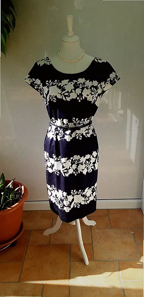 Comma Kleid mit Gürtel, Baumwolle mit 2% Elastan