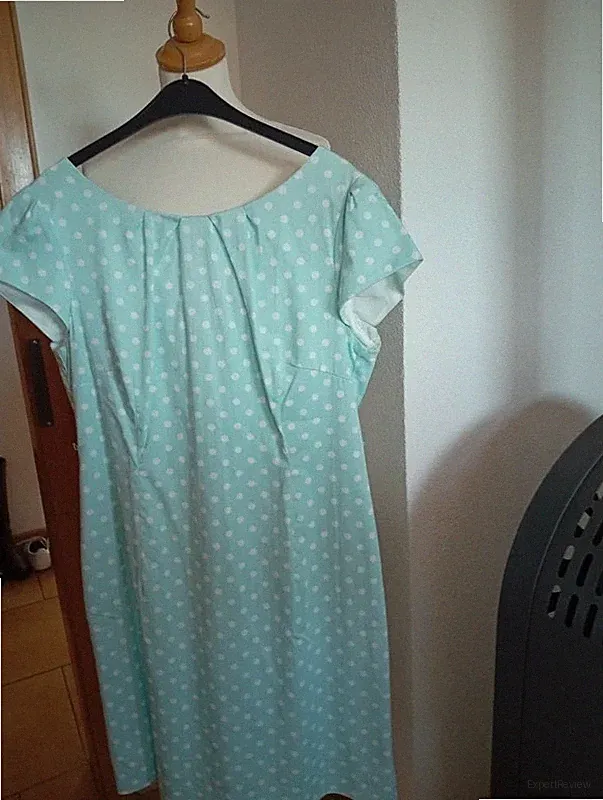 *Comma NEU! Gr.44 * BW 50cm schönes Etuikleid Sommerkleid türkis grün