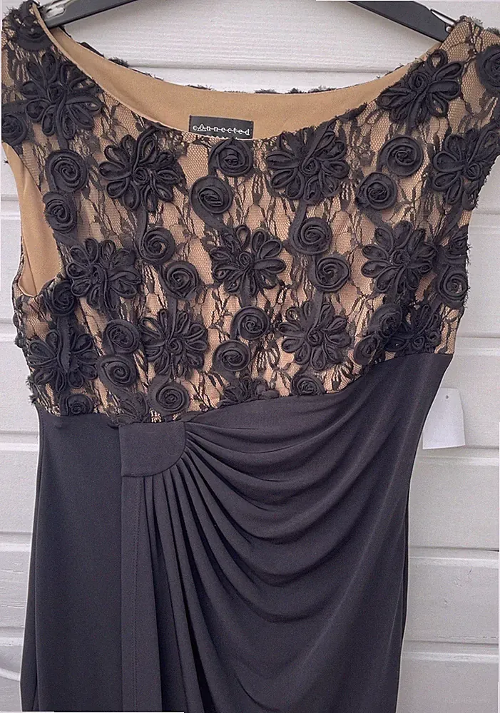 Connected Apparel Damen Etuikleid Gr. 10 Spitze Blumenapplik. Flügelarm knielang