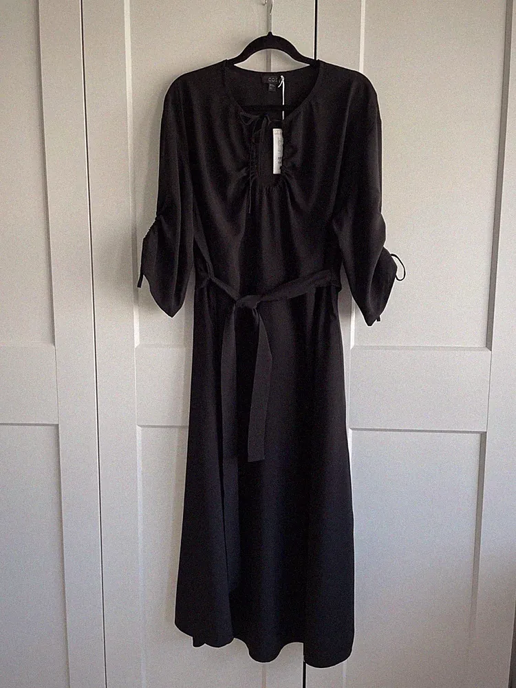 Cos Kleid Schwarz Gr. 42 NEU mit Etikett