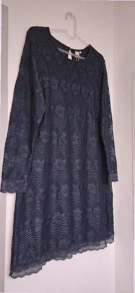 "Creme" Lianna Etuikleid Spitze mit langen Ärmeln knielang, Gr. XL, blau