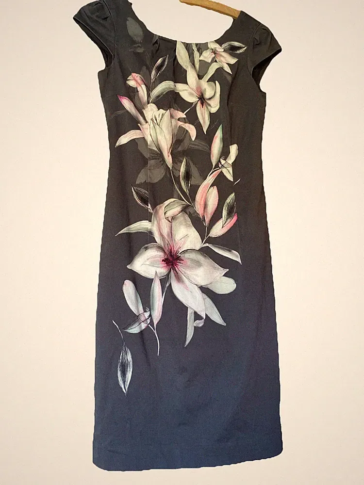 Damen Blumen Kleid A-Linie Comma 34 S