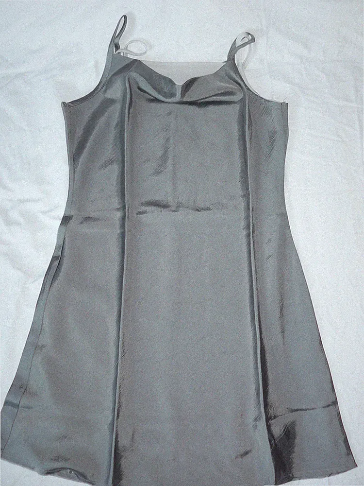 Damen Cocktail Kleid aus Satin Gr. 36 (164) neu grau glänzend